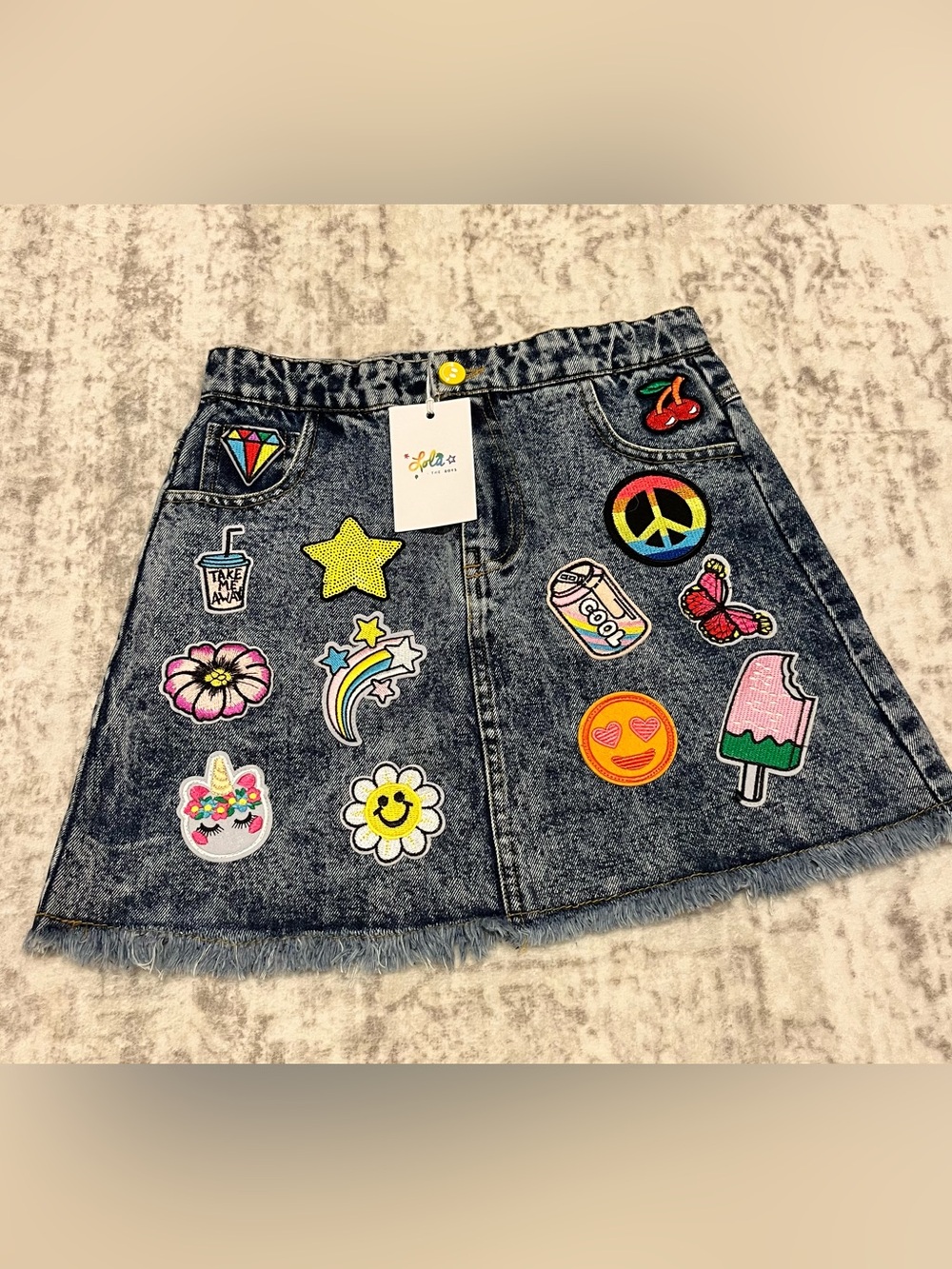 Lola + The Boys “All About The Patch” Denim Skirt – Size 10 (NWT)